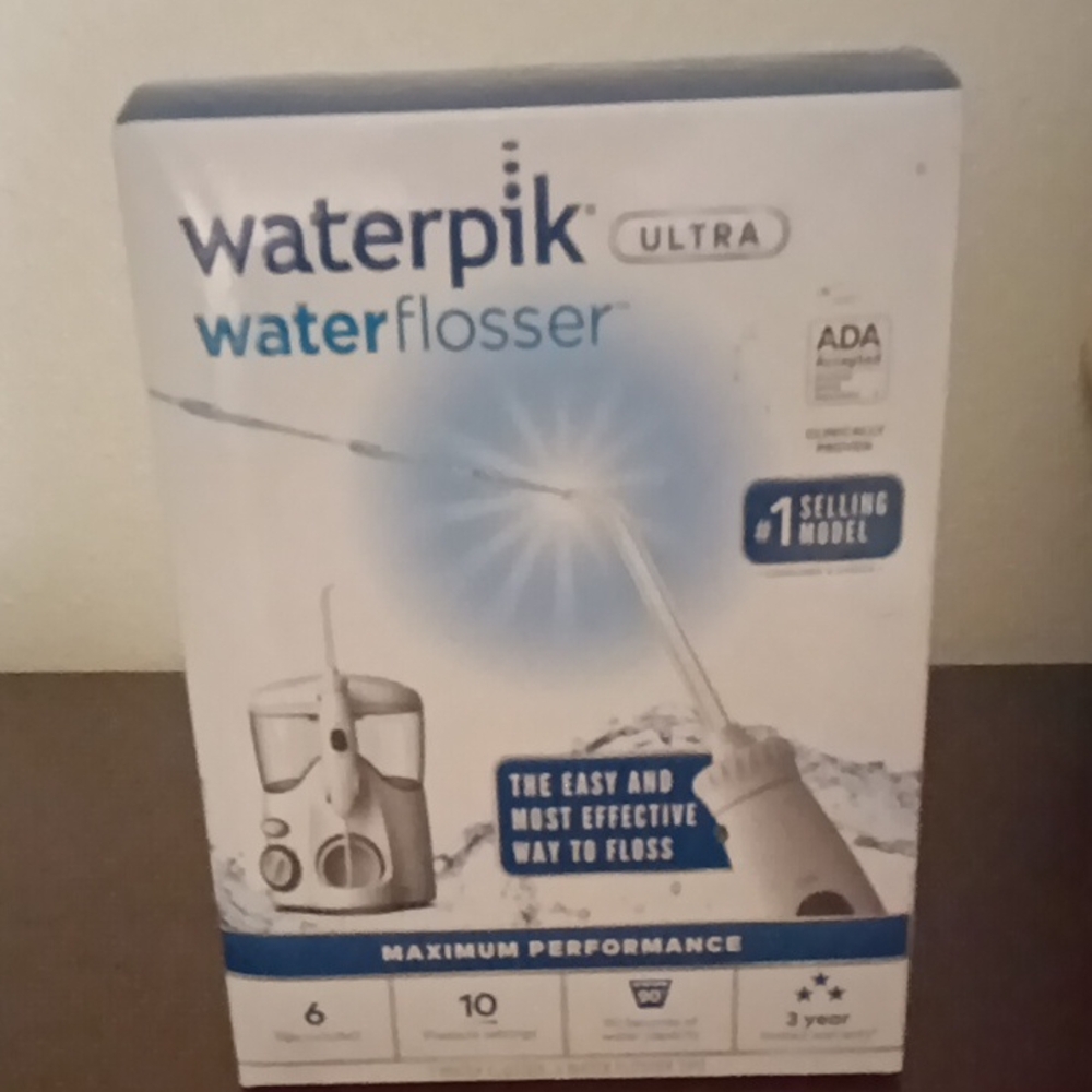 WATERPIK Countertop Water Flosser - White/Blue Accents